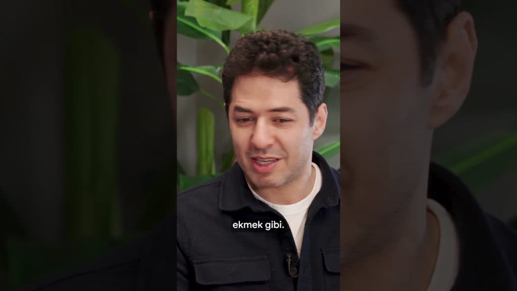 Google ile Yapay Zeka Sohbetleri | Shorts – Mert Fırat Yapay Zekanın Gençler İçin Önemini Vurguluyor