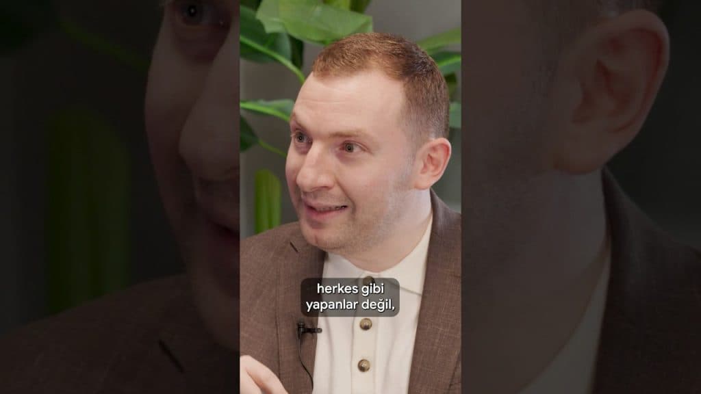 Google ile Yapay Zeka Sohbetleri | Shorts – Zafer Küçükşabanoğlu: Yapay Zeka Bilmeyenler Oyun Dışı Kalacak